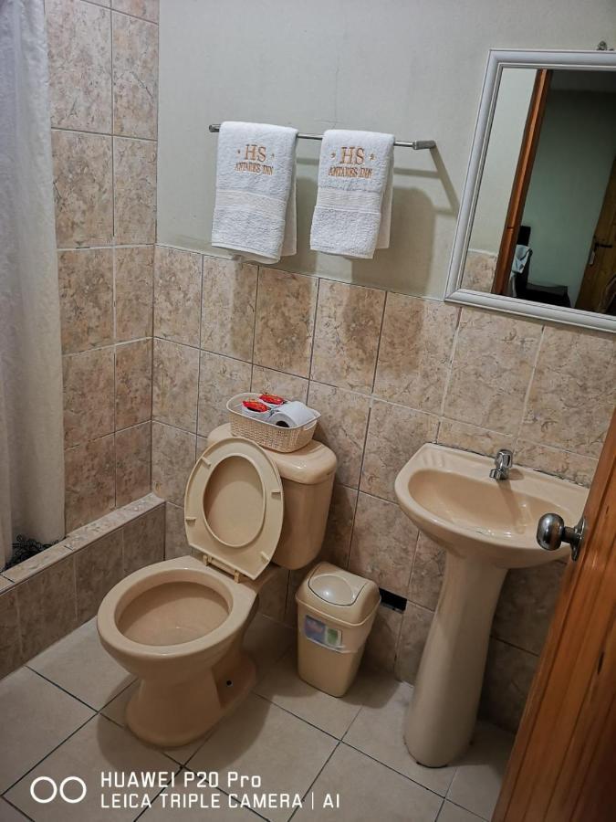Antares Inn Lima